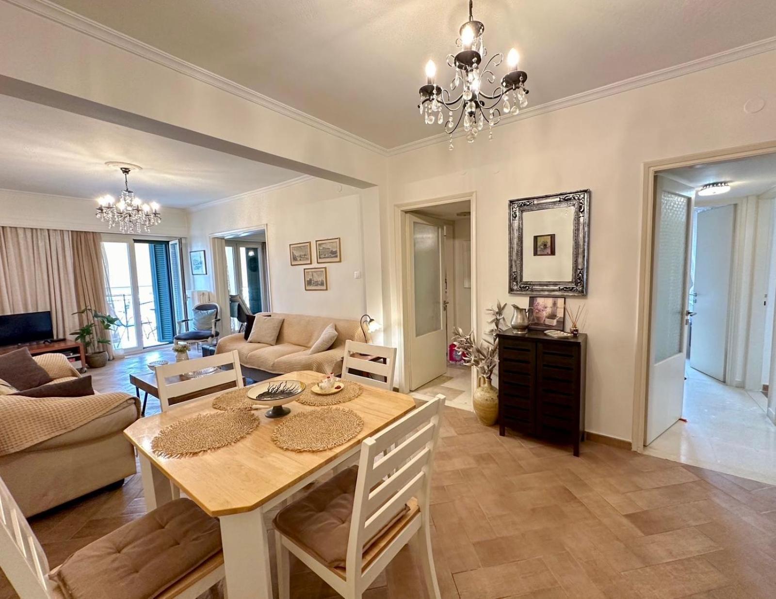 Elli & Klairi Apartamento